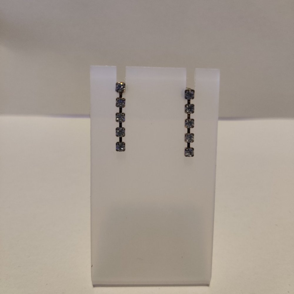 Dainty Rhinestone dangle earrings - Picture 2 of 6